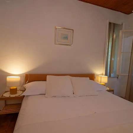 Stokic Apartment *
